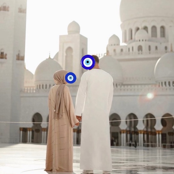 Meet your Posher, Khalida - Picture 1 of 1